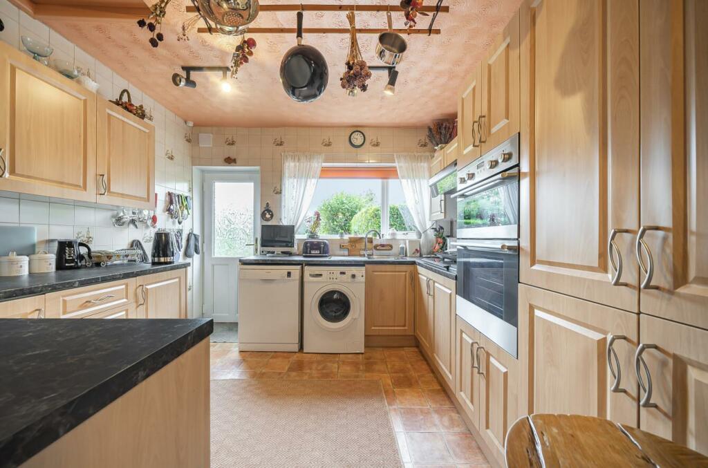 Additional image 5 of Melrose Avenue, The Ridge, Yate