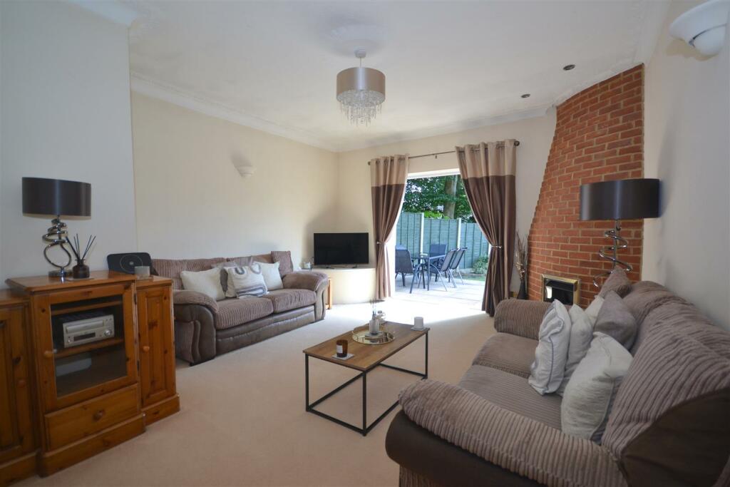 Additional image 8 of Strathmore Drive, Verwood