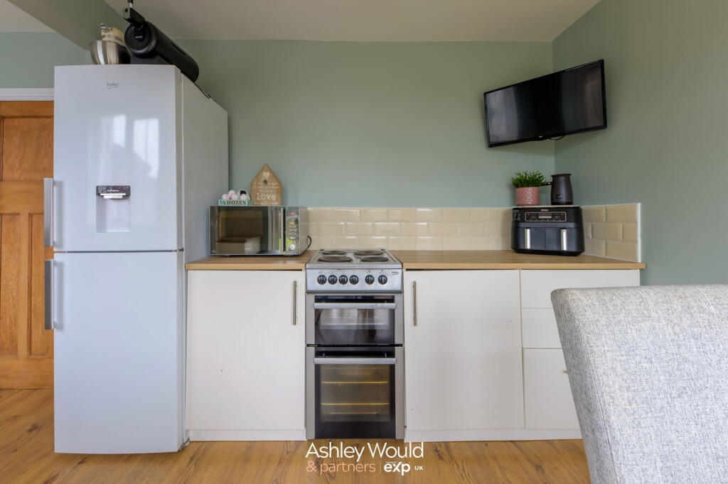 Additional image 5 of Quinton Lane, Quinton, Birmingham, B32 2TS