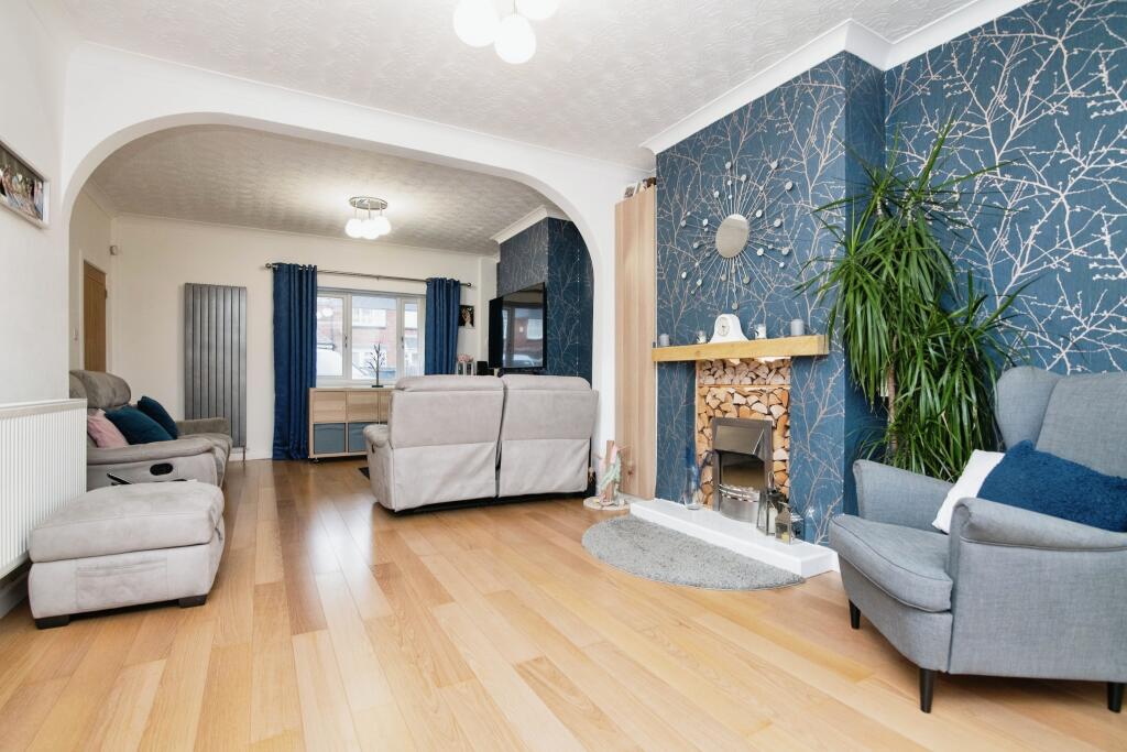 Additional image 3 of Borough Crescent, Oldbury, B69