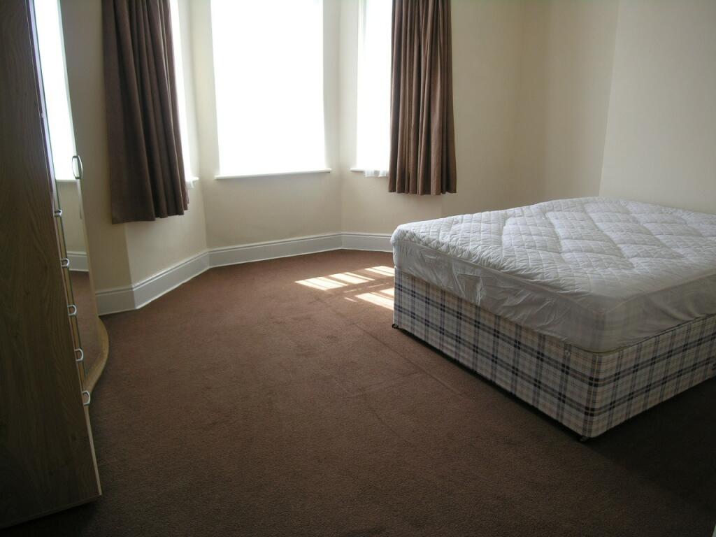 Additional image 7 of 4 bedroom Detached House in Charminster