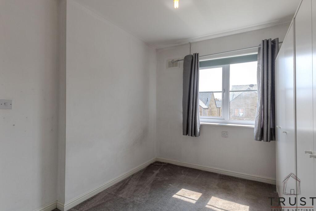 Additional image 11 of Manor Park Road, Cleckheaton