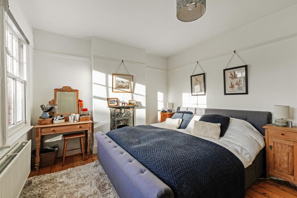 Additional image 7 of Willoughby Road, Harpenden, AL5