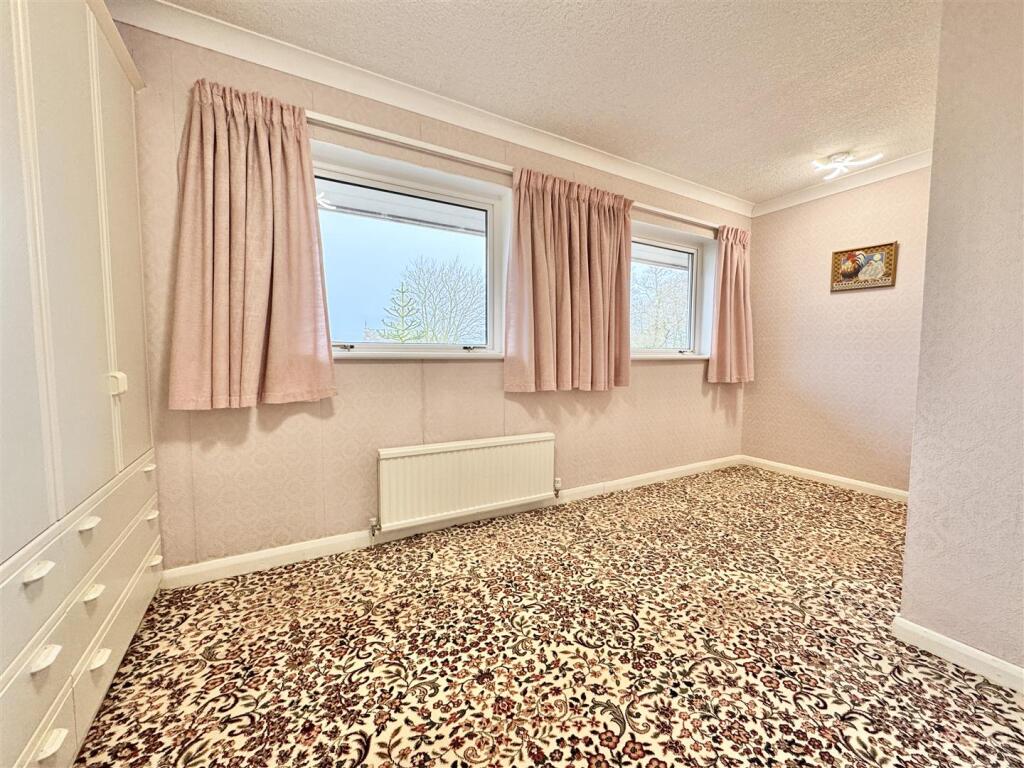 Additional image 26 of Blencow