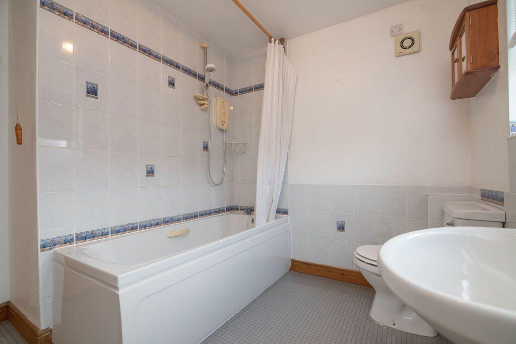 Additional image 26 of Crooks Lane, Studley, B80 7QX