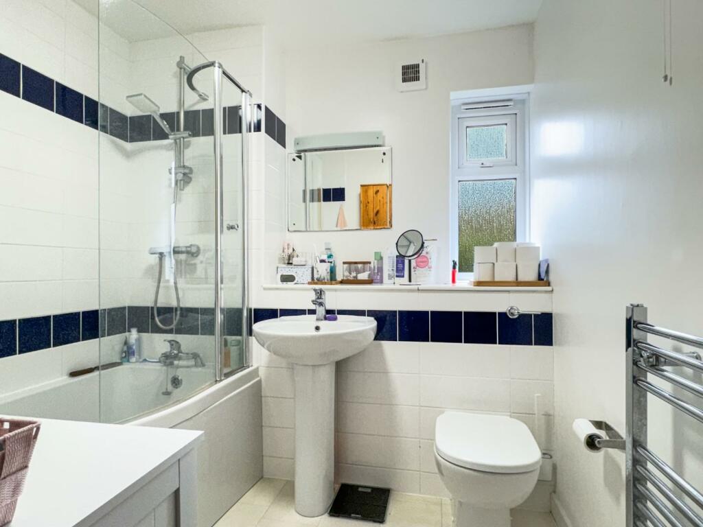 Additional image 7 of Beaulands Close