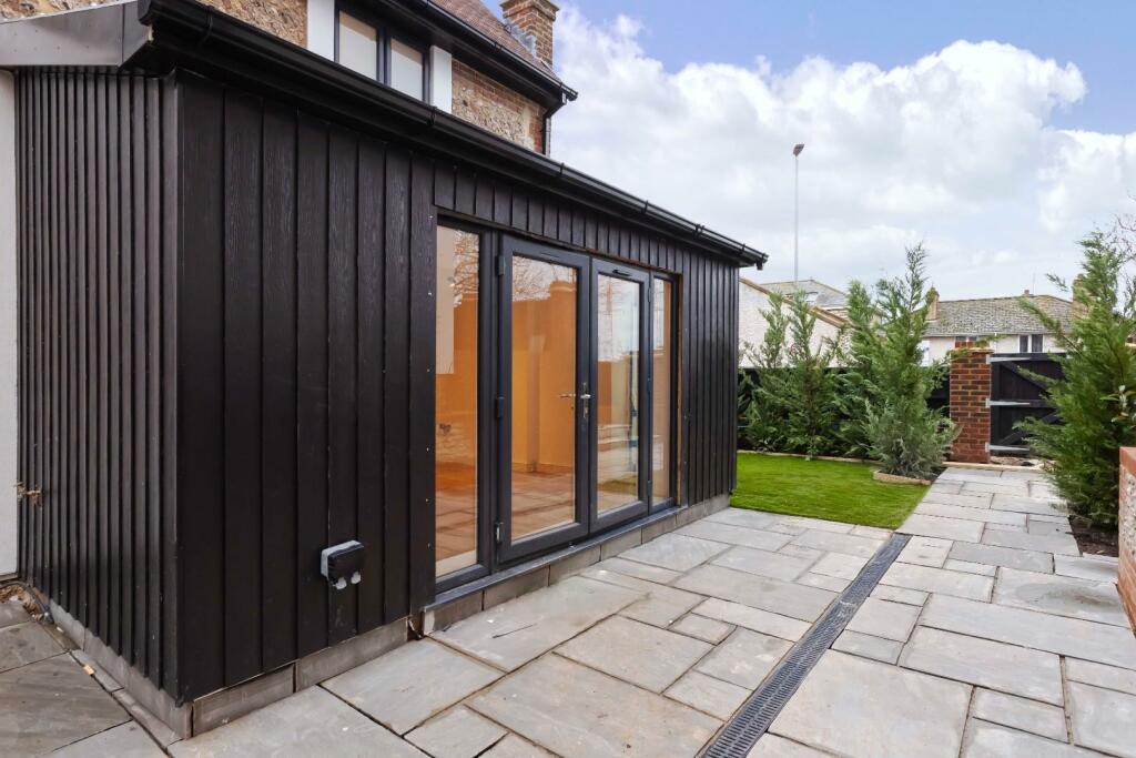 Additional image 12 of Mile Oak Road, Portslade, Brighton