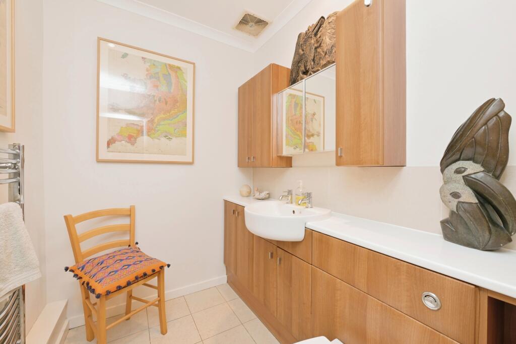 Additional image 24 of Hauxton Road, Little Shelford, Cambridge, Cambridgeshire, CB22