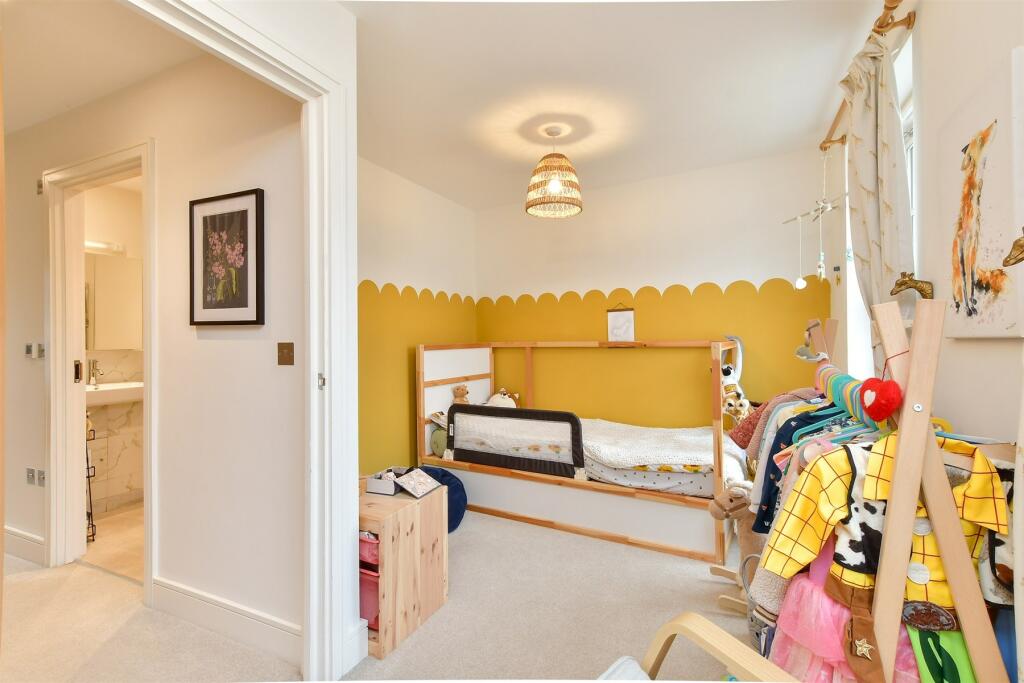 Additional image 9 of High Street, Portslade, East Sussex