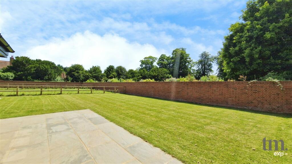 Additional image 11 of Wood Hall, Arkesden, Saffron Walden, CB11 4HA