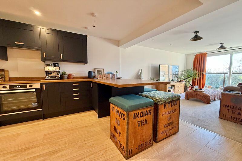 Additional image 3 of 15 Uphill Road North, Weston-Super-Mare.