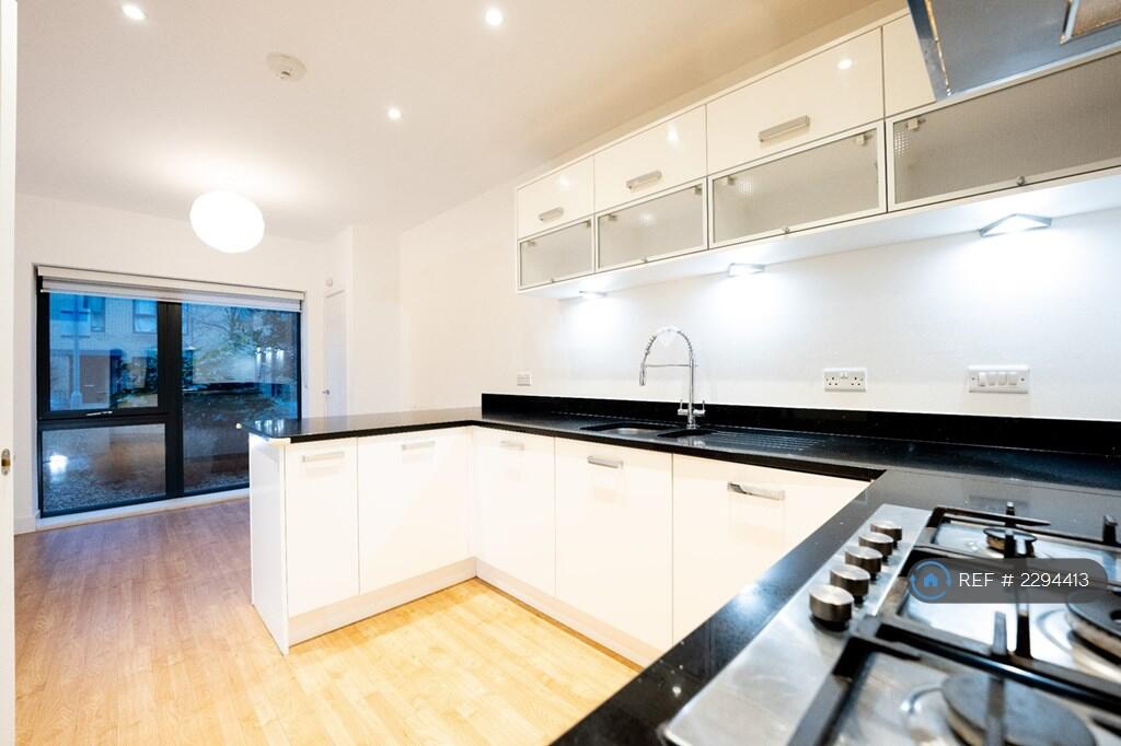 Additional image 4 of Whittle Avenue, Trumpington, Cambridge, CB2