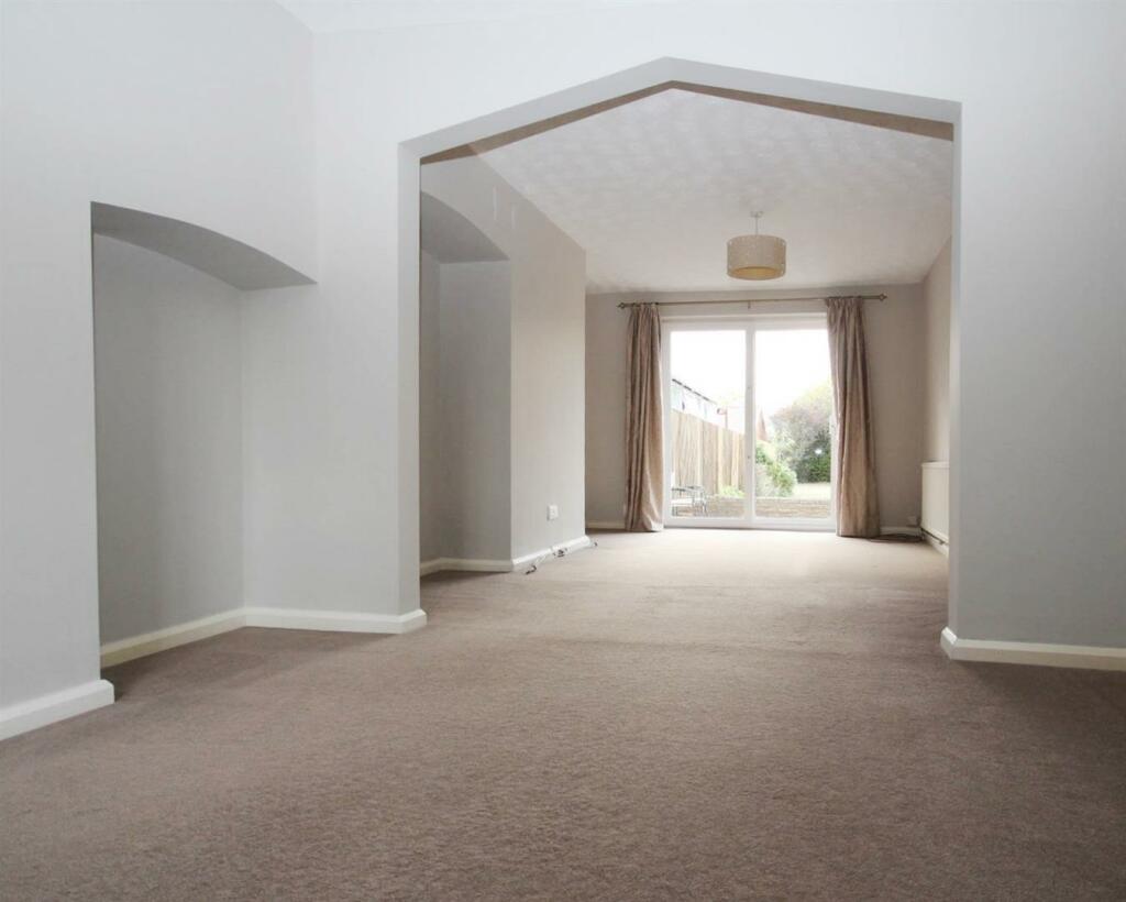 Additional image 2 of 64 Mowbray Road