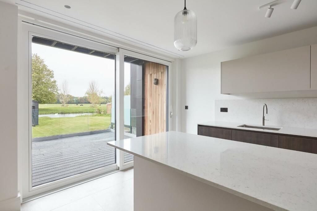 Additional image 8 of Water Street, Cambridge