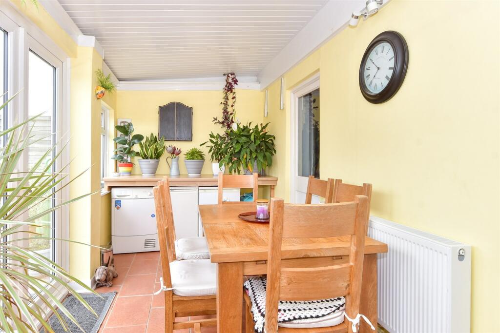 Additional image 7 of Cinque Foil, Peacehaven, East Sussex