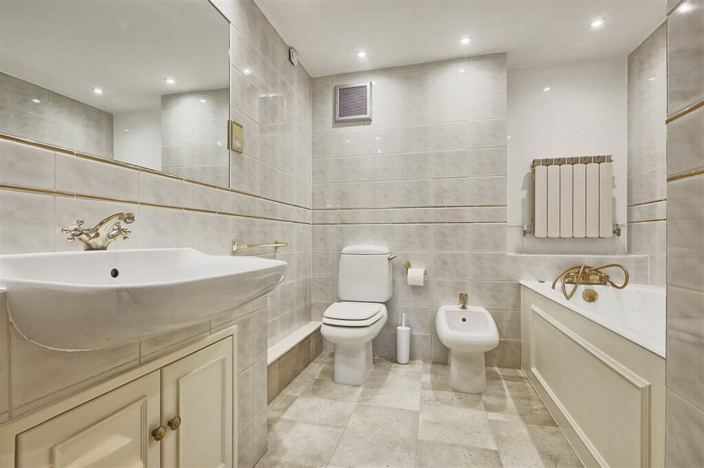 Additional image 6 of Redwood Lodge, Grange Road, Cambridge