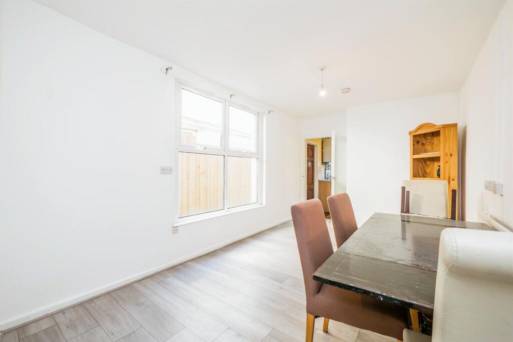 Additional image 12 of Wellfield Place, Roath, Cardiff