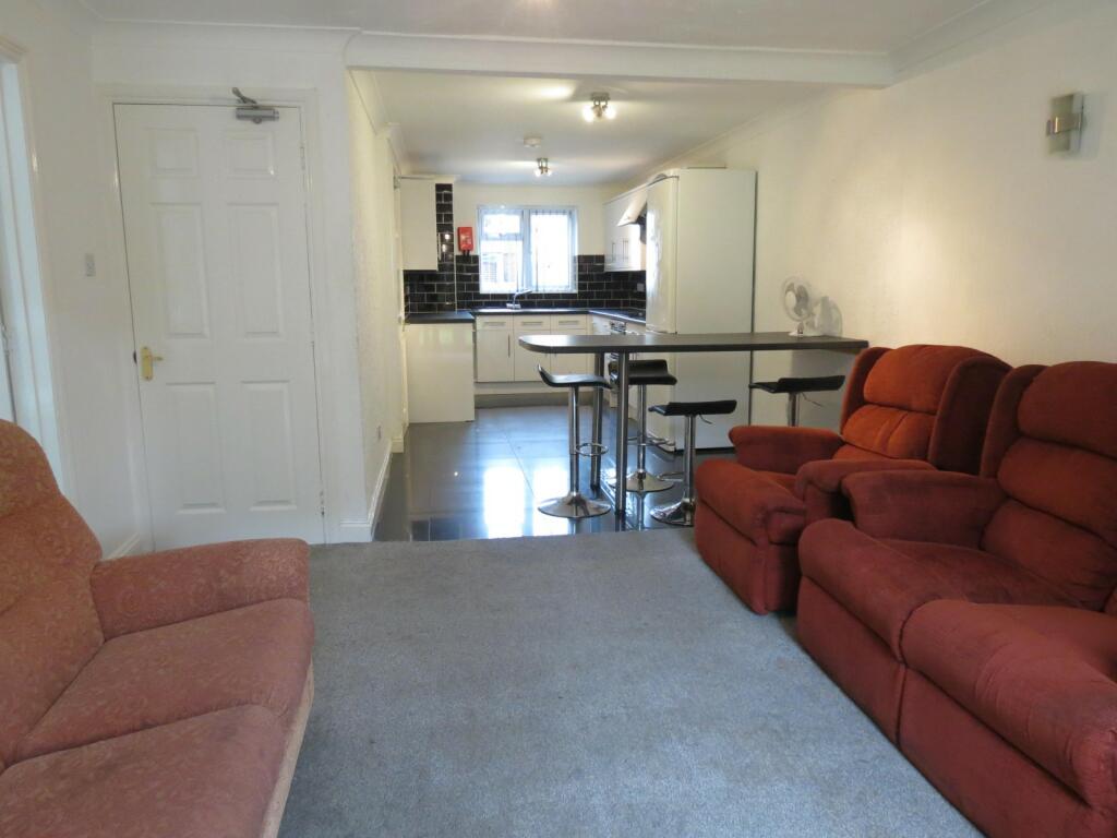 Additional image 4 of 6 bedroom House in Bournemouth