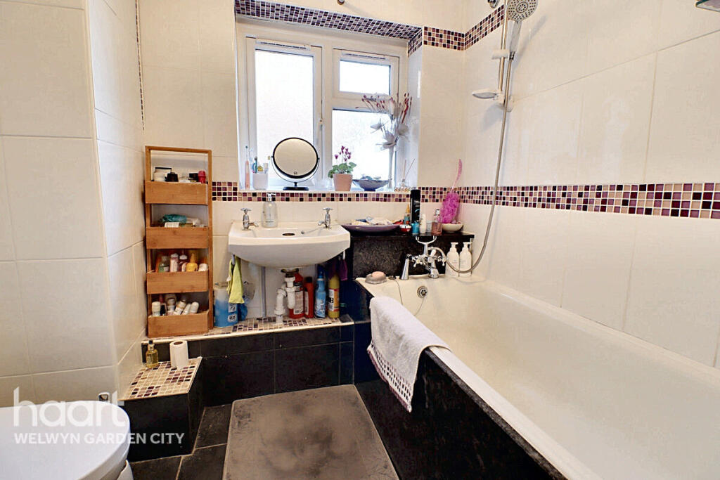 Additional image 12 of Talbot Road, Hatfield