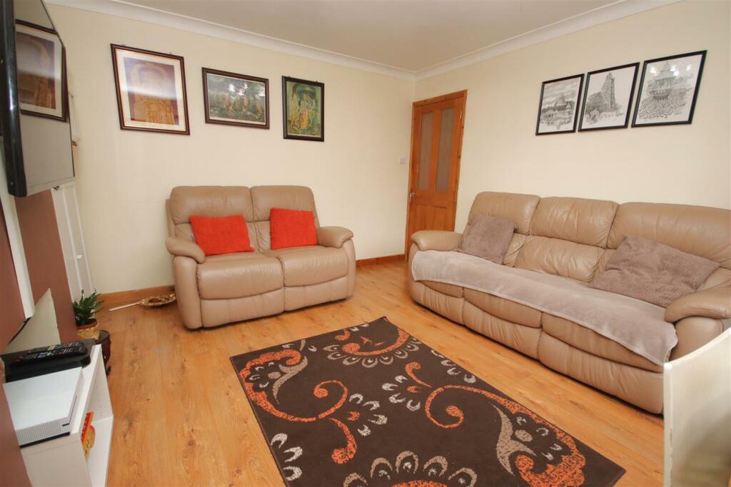 Additional image 3 of Hillfield Road, Comberton, Cambridge