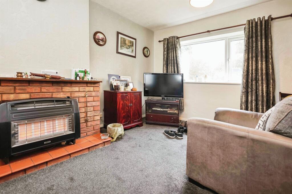 Additional image 5 of Collingbourne Avenue, Birmingham