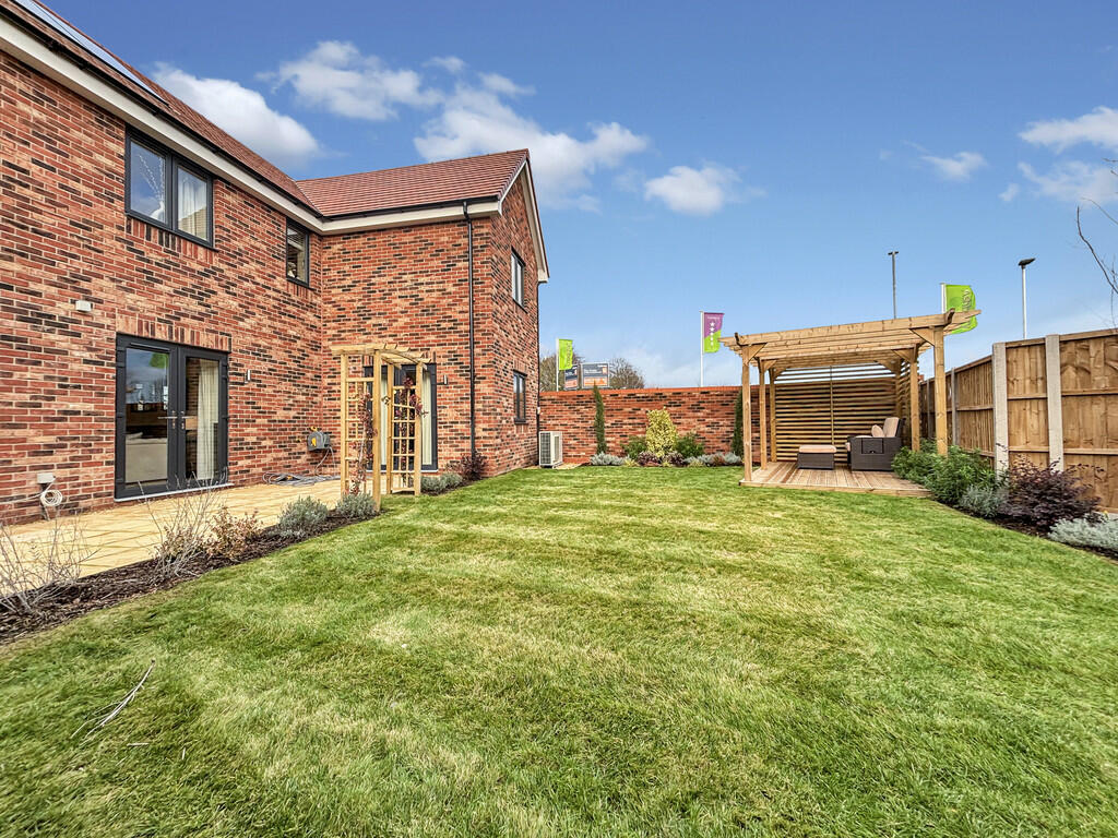 Additional image 12 of Station Road, Kennett