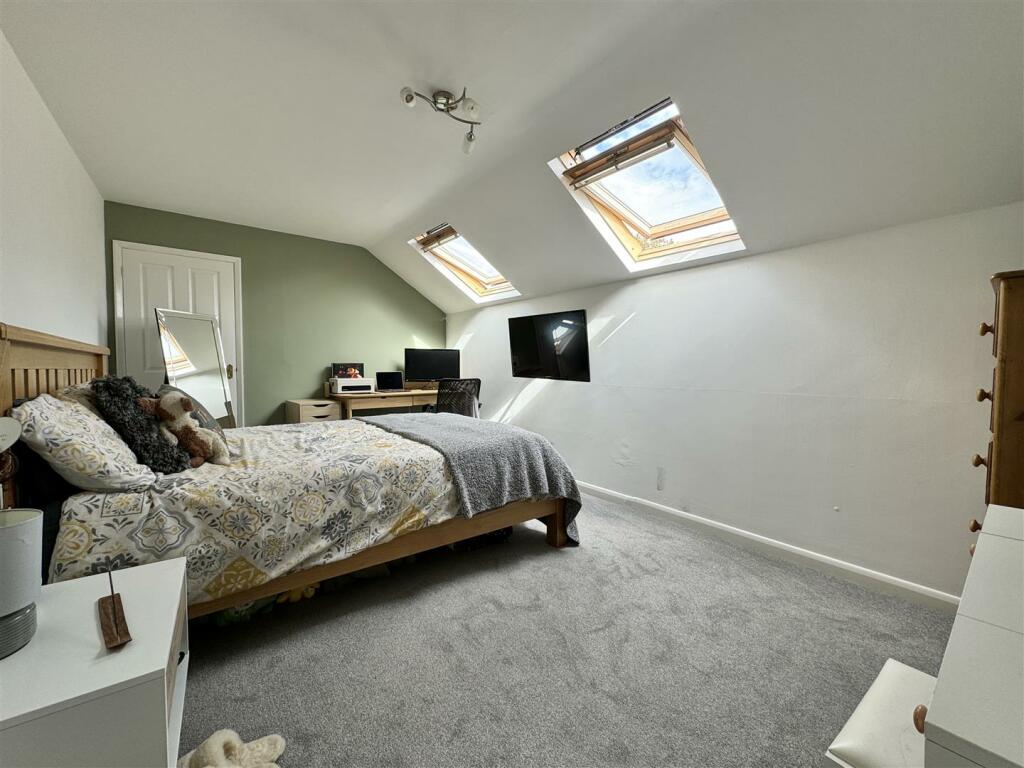 Additional image 17 of Sandwith