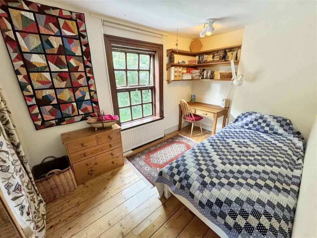 Additional image 25 of Station Road, Haddenham