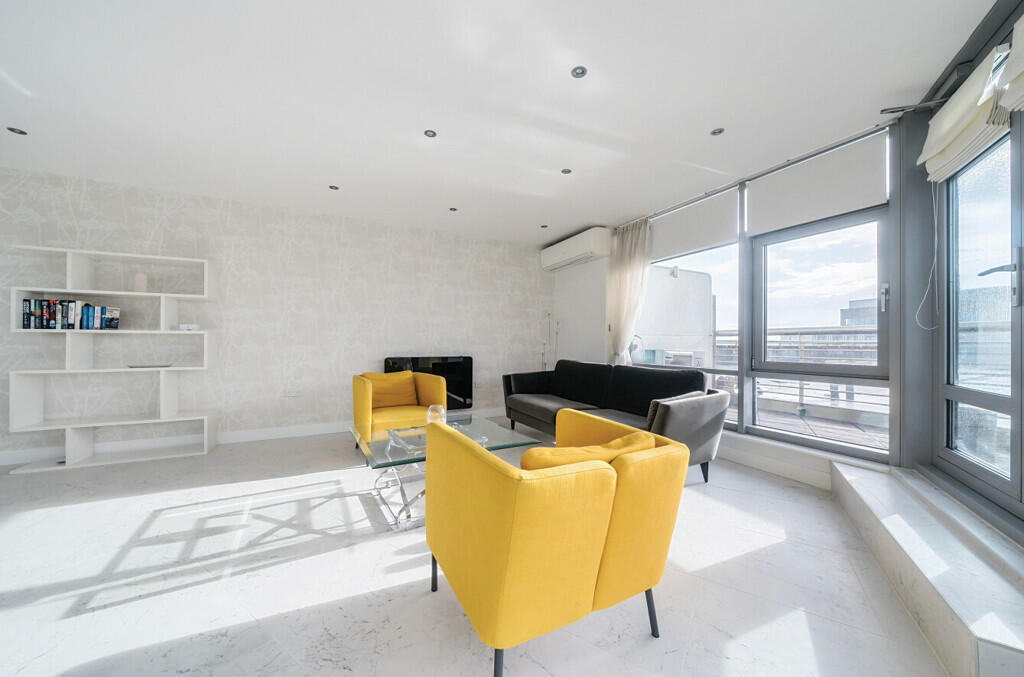 Additional image 3 of Bute Terrace, City Centre