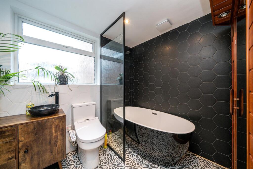 Additional image 22 of Tennyson Road, St. Albans