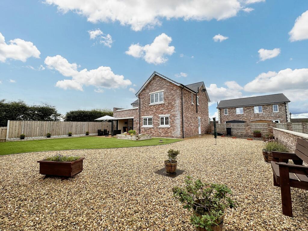 Additional image 26 of Sunny Mount, Cargo, CA6