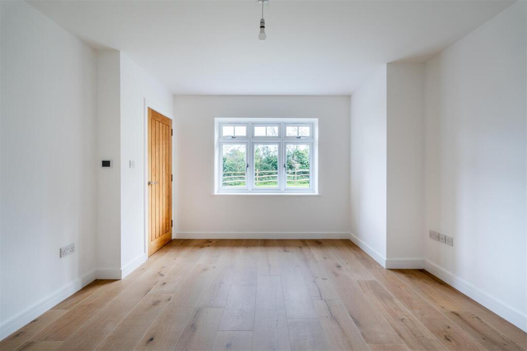 Additional image 10 of Parkhouse Lane, Keynsham, Bristol