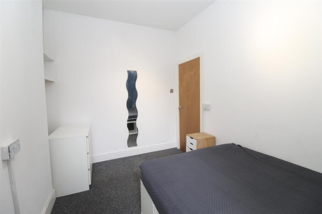 Additional image 8 of North Road, Cardiff, CF10 3DZ