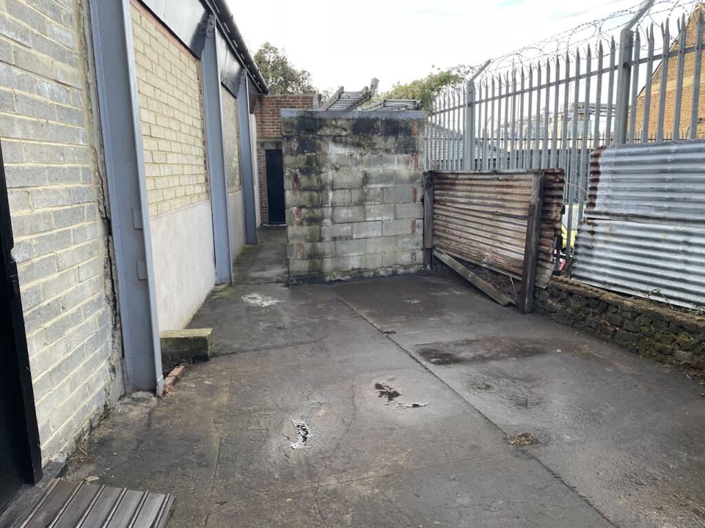 Additional image 6 of 77a North Street, Portslade, BN41 1DH