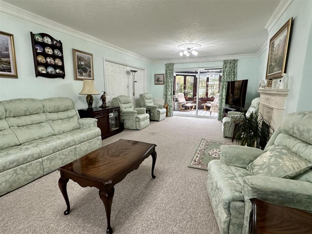 Additional image 34 of Holt Gardens, Studley