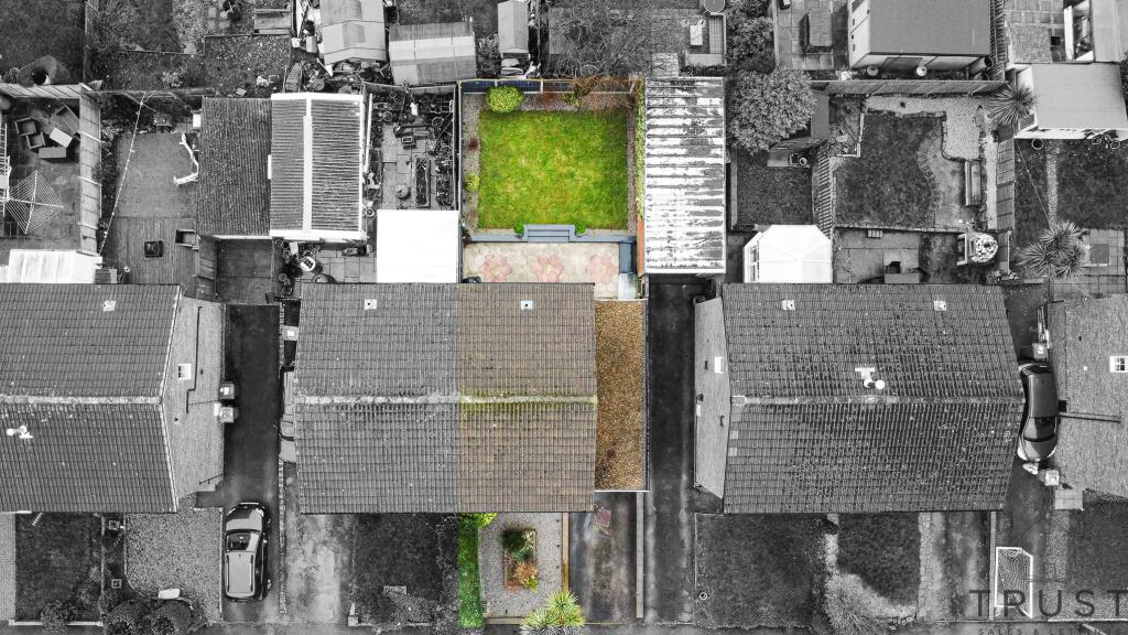 Additional image 36 of Links Avenue, Cleckheaton