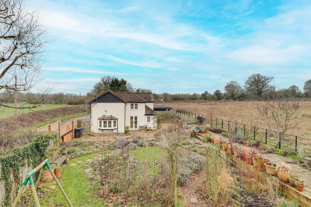 Additional image 30 of Barley Mow Lane, St. Albans, Hertfordshire, AL4