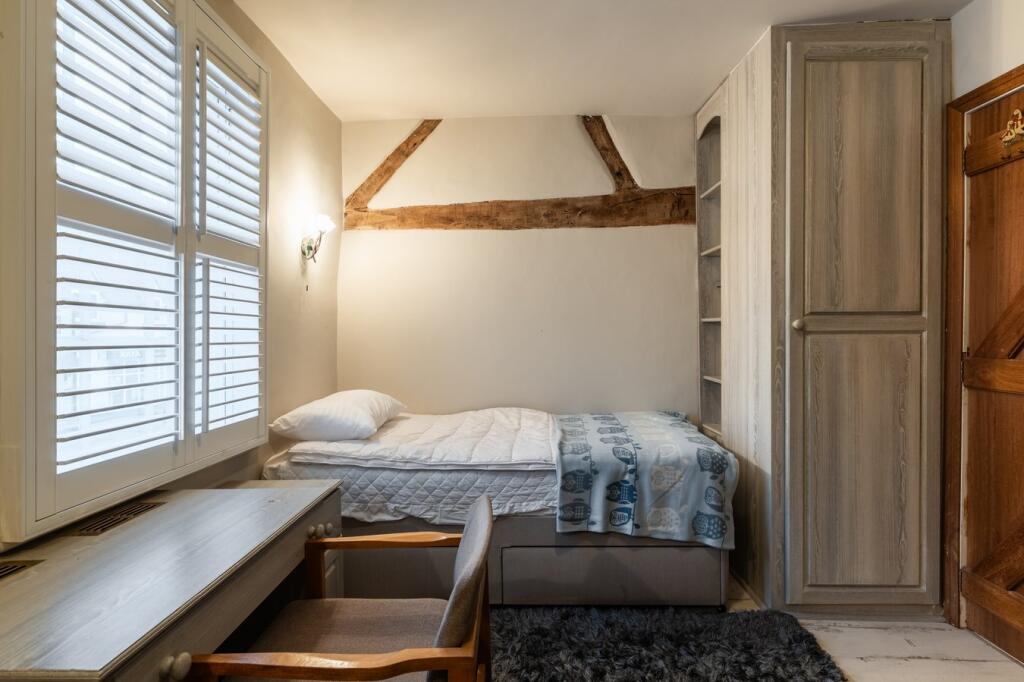 Additional image 28 of High Street, Henley-in-Arden, Warwickshire, B95