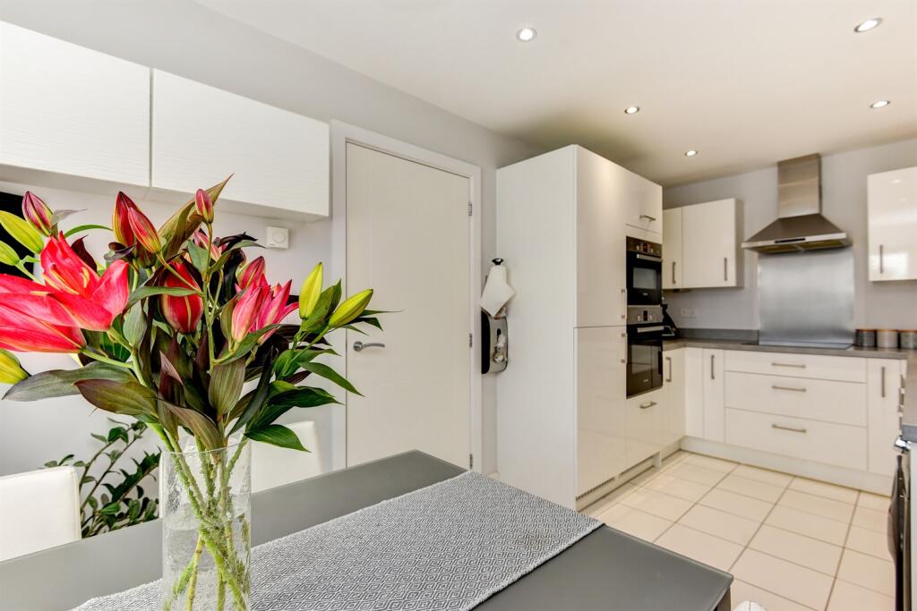 Additional image 7 of Weald Place, Worthing, BN13
