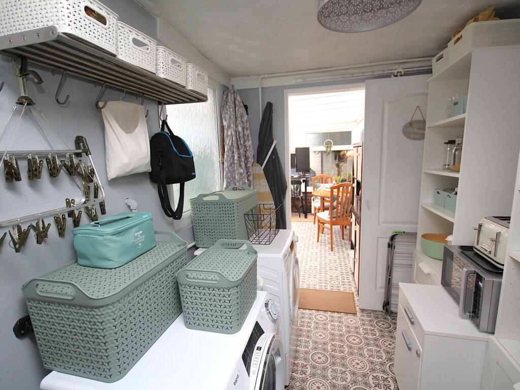 Additional image 23 of Brailswood Road, Poole, BH15