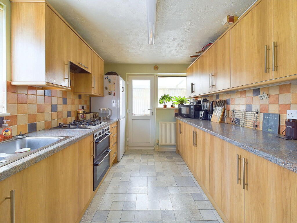 Additional image 10 of Meadow Road, Worthing BN11 2SE