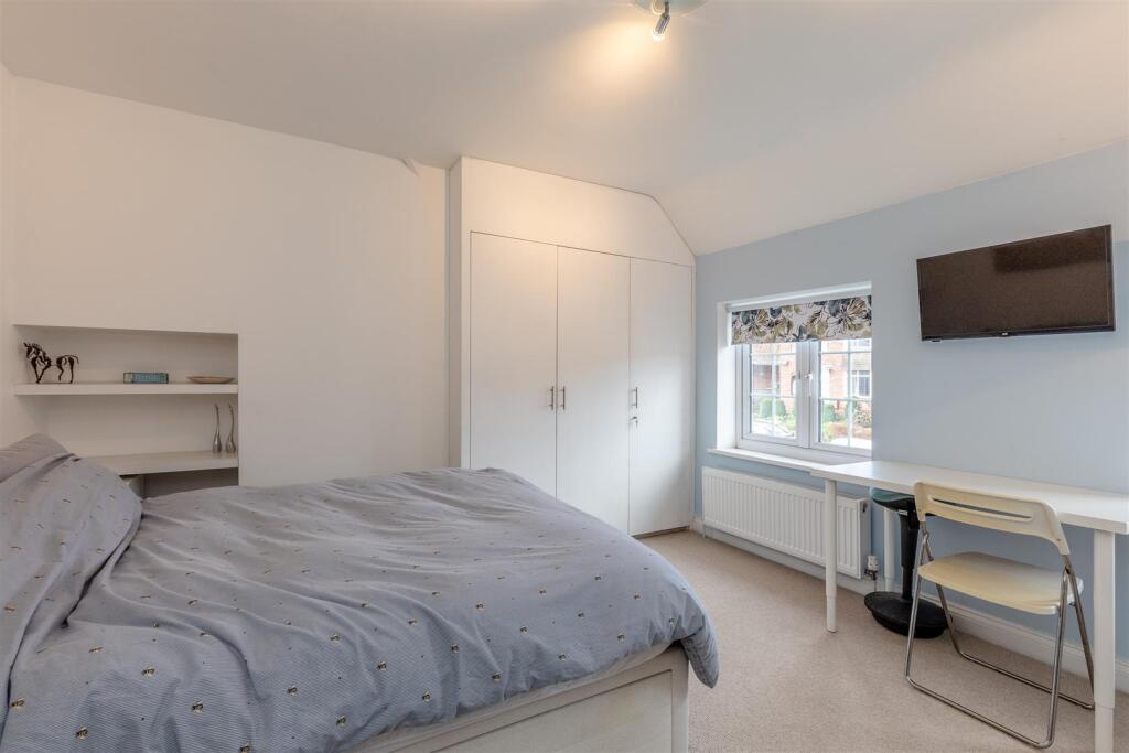 Additional image 17 of Westbury Lane, Bristol