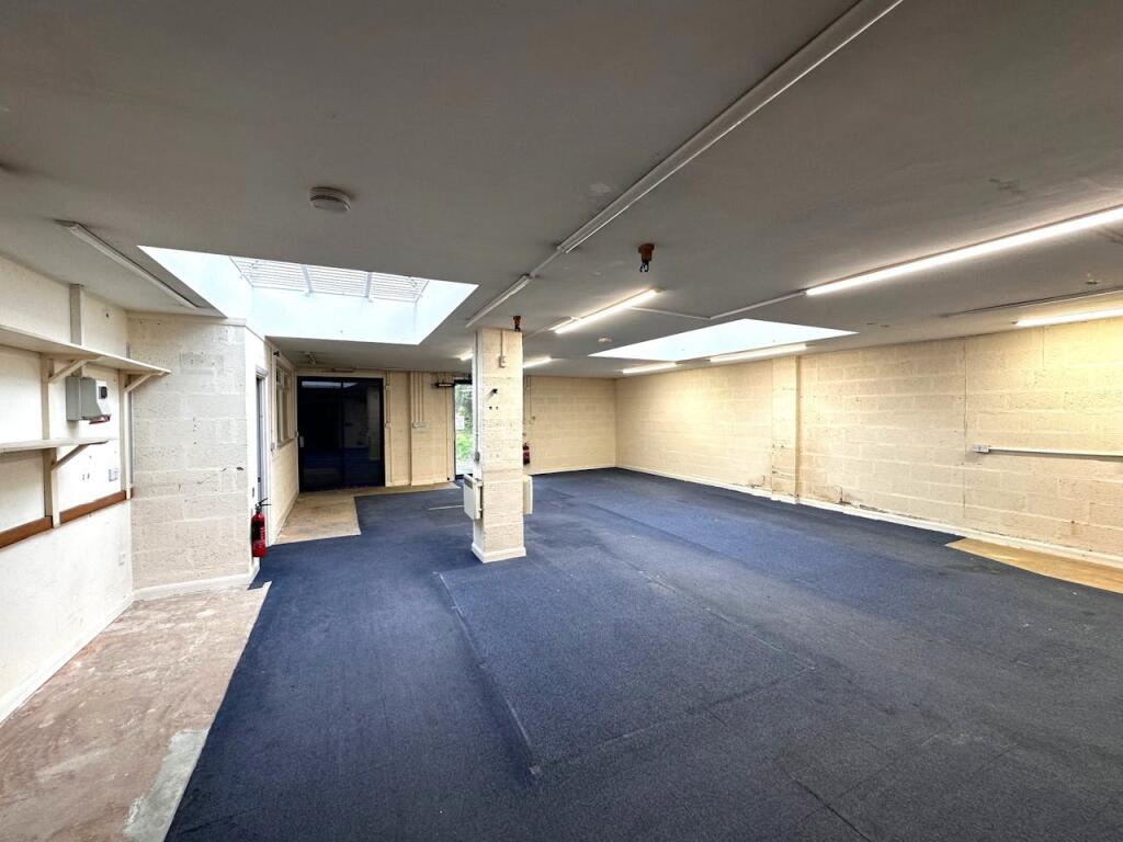 Additional image 4 of 582-584 Hagley Road West, Oldbury, B68 0BS