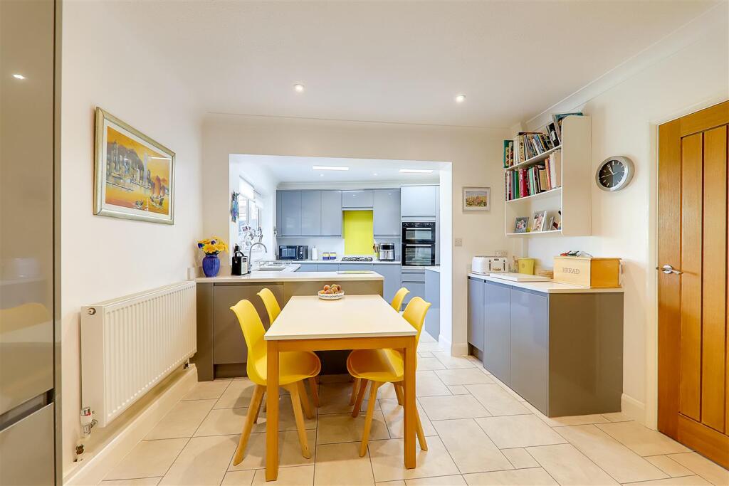 Additional image 29 of Alinora Crescent, Goring-By-Sea, Worthing