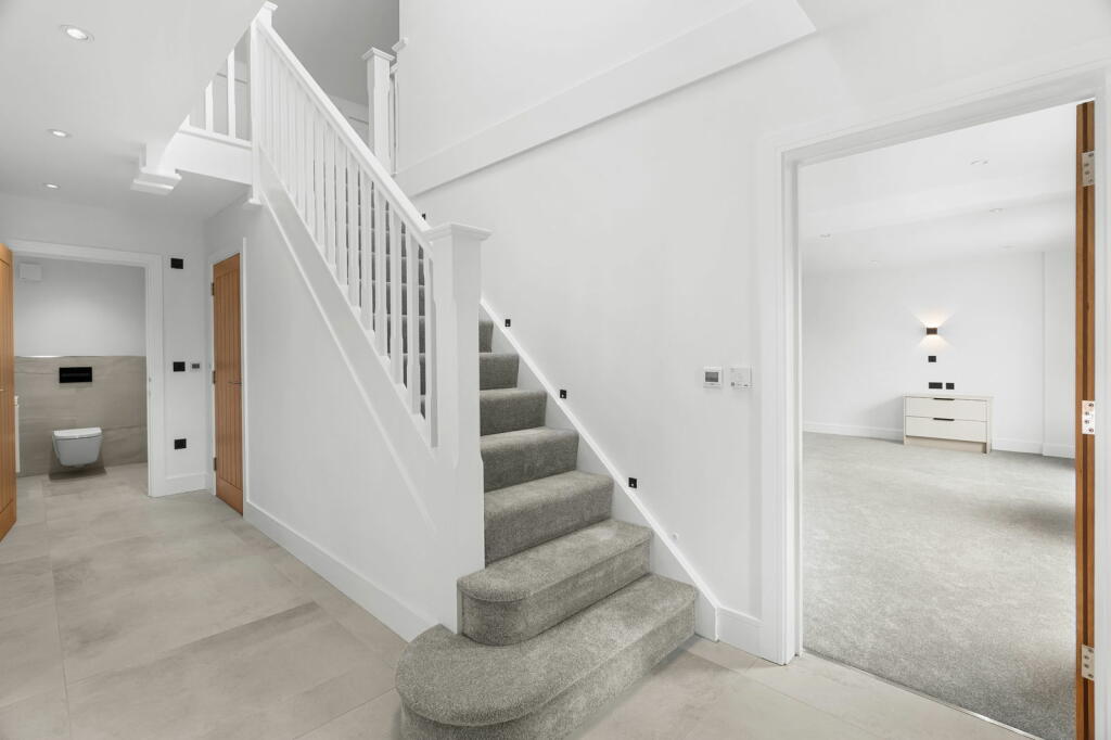 Additional image 10 of Bumpstead Road, Hempstead