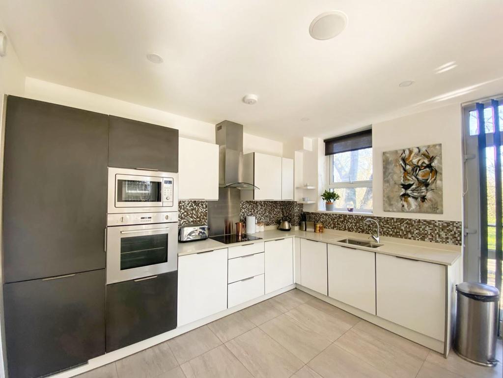 Additional image 4 of Cathedral Road, Cardiff