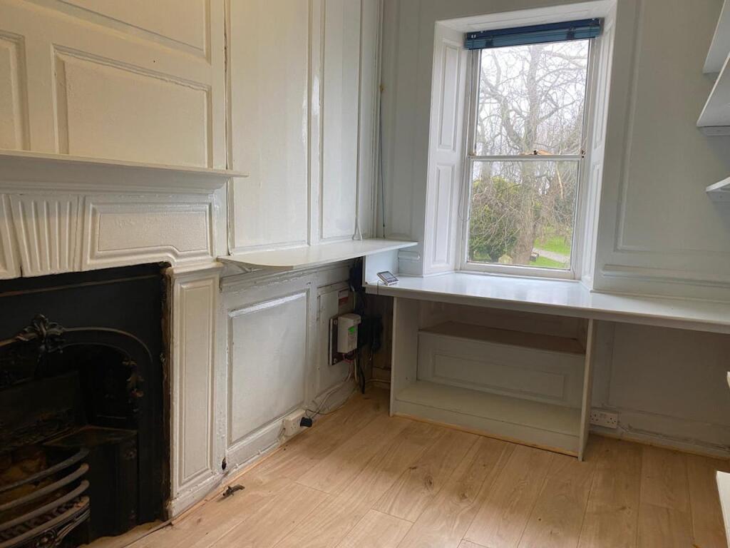 Additional image 8 of Rooms 8 & 9, Basildon Chambers, 35a East Street, Shoreham, BN43 5ZD