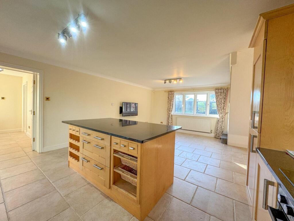 Additional image 5 of Newmarket Road, Cheveley, Newmarket, Suffolk, CB8