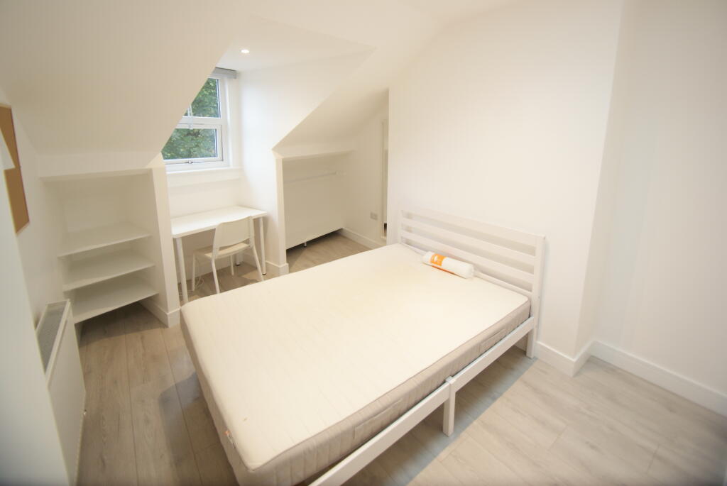 Additional image 4 of St Johns Road, Clifton, Bristol, BS8