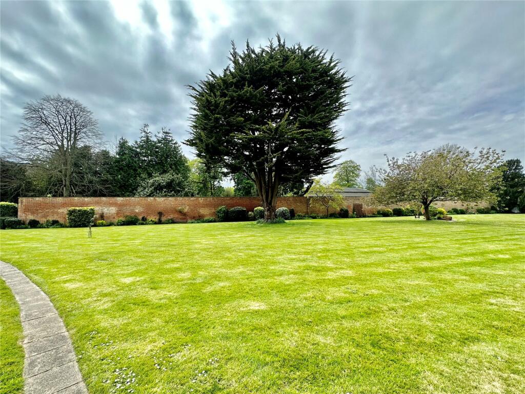 Additional image 16 of Compton Place Road, Eastbourne, BN21